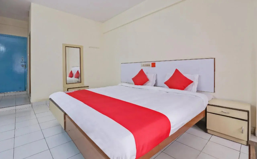 Hotel Hindustan by OYO Rooms