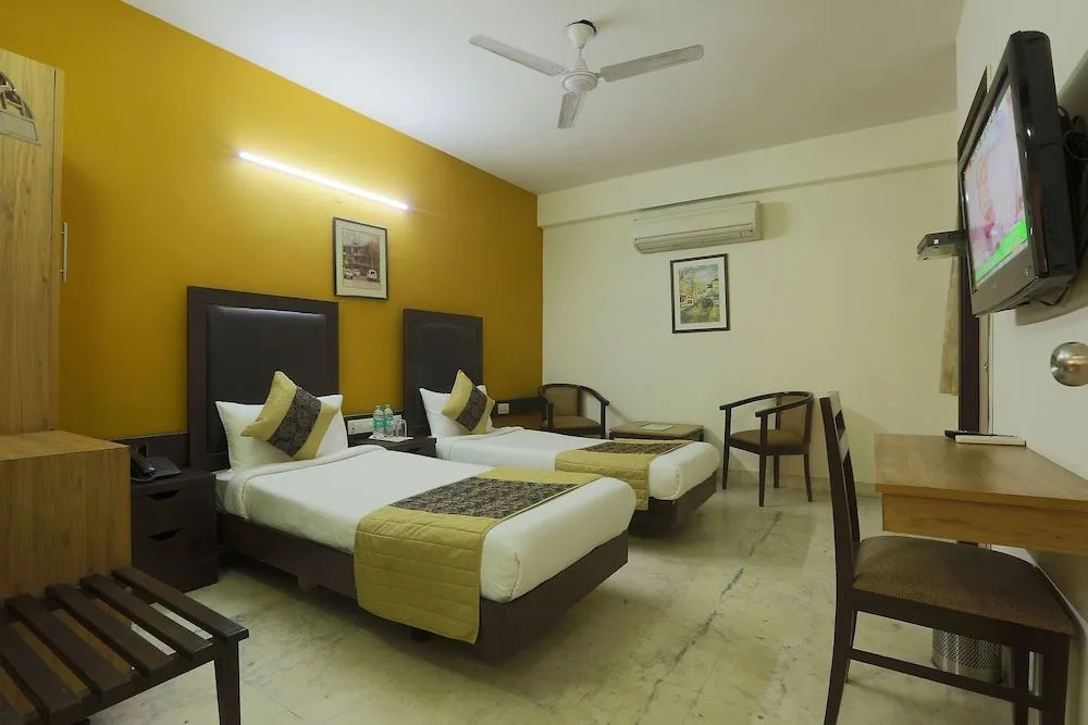 Green Lotus Airport Hotel
