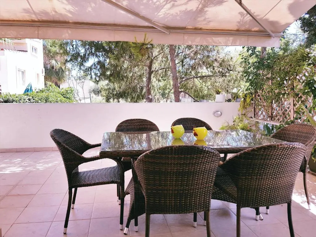 Med View Bungalows