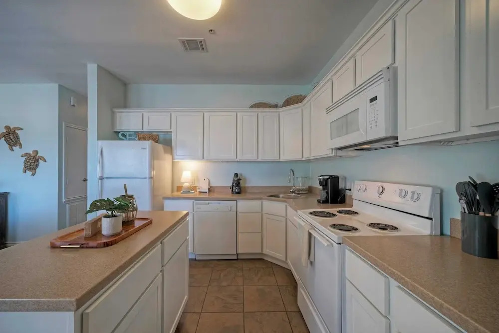 9 Costa Bahia Condos Sleeps 50 + Pool Minutes to the Beach