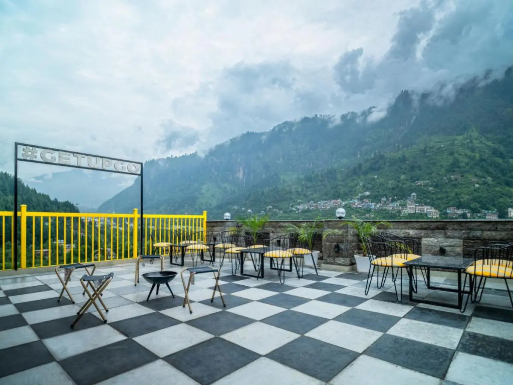 The Hosteller Old Manali, Manu Temple