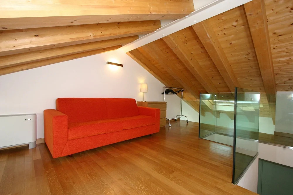 City Apartments - Leonardo