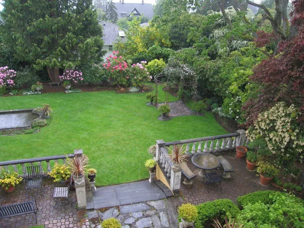 Villa Marco Polo Bed and Breakfast Inn