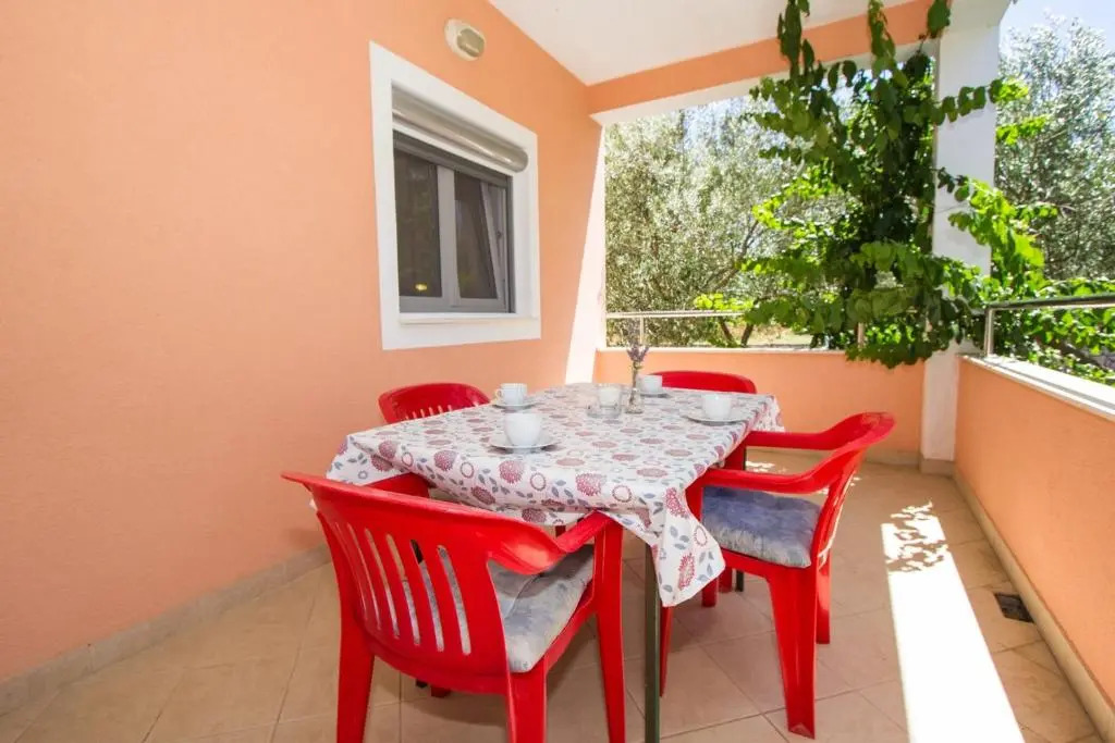 Apartments and Rooms Skalinada