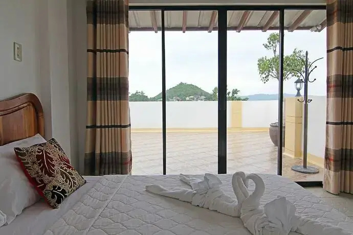 Caraibes Beach Hotel