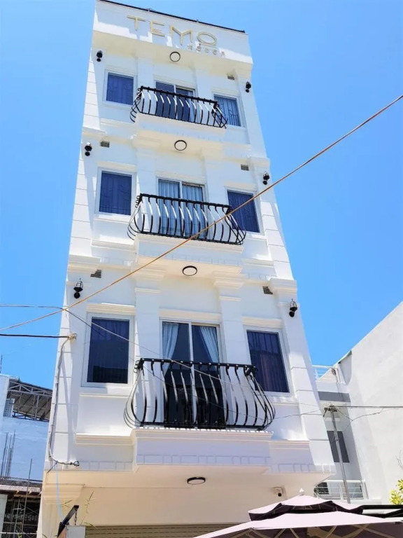 Temo House