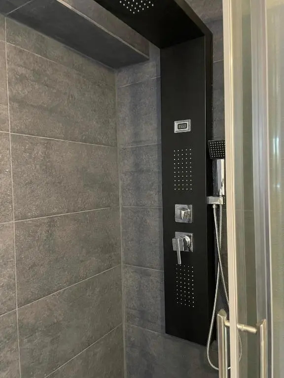 T2 hypercentre Luchon, jardin et parking privatifs