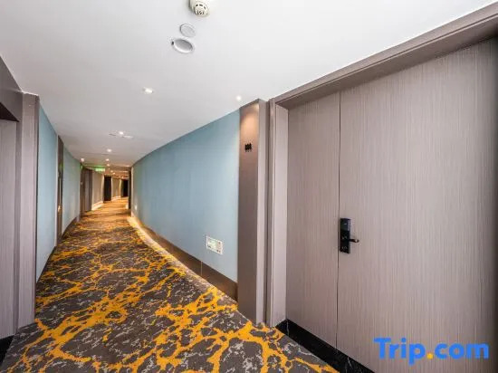 Urba Hotel  (Tongxiang City Branch)