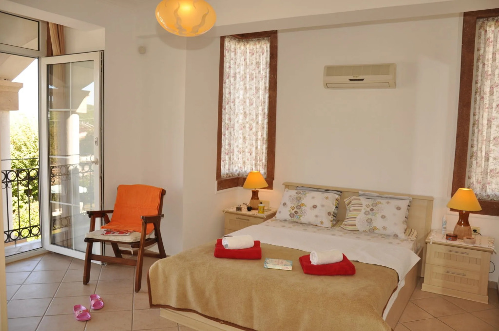 Pegasus Hotel & Villa