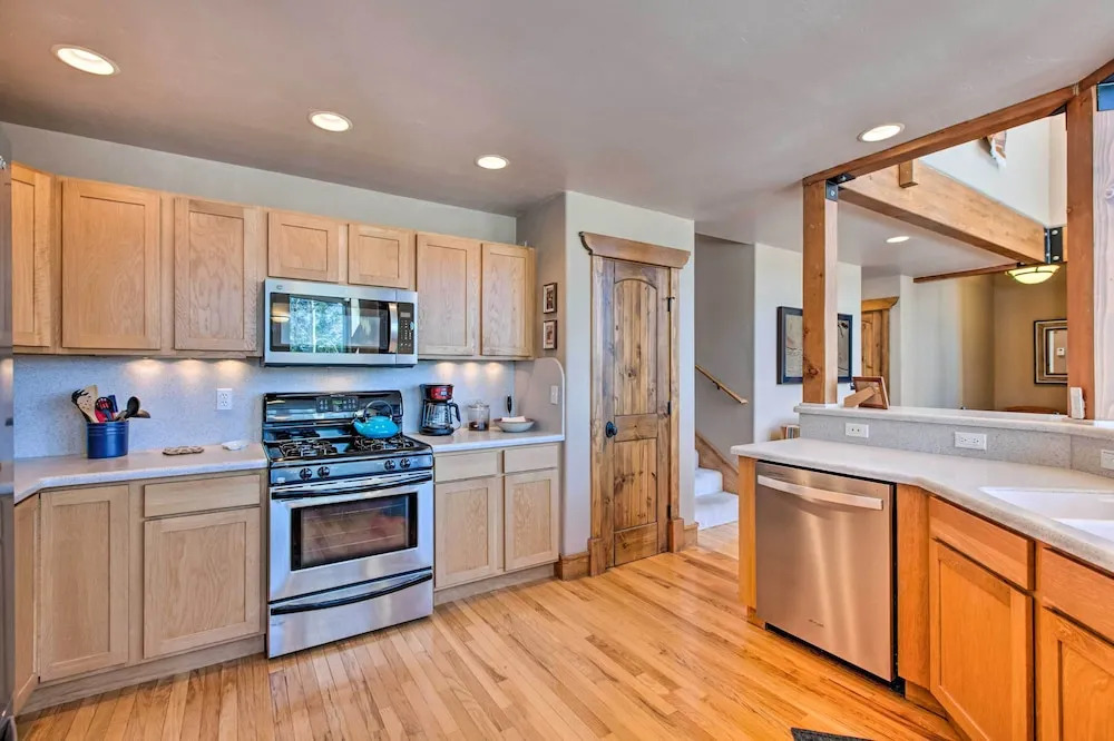 Spacious Angel Fire Home w/ Deck & Resort Perks!
