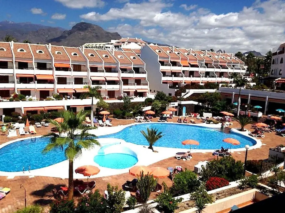Santiago Complex Side Sea View