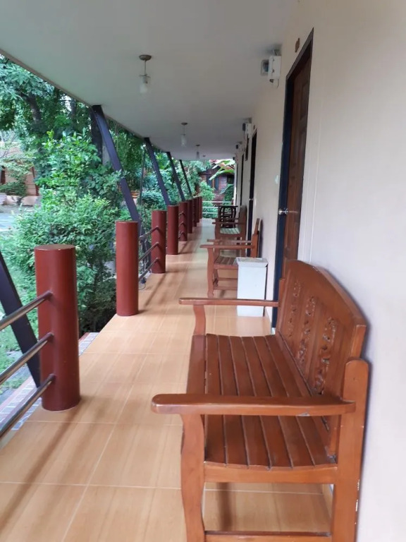 Baan Rimnam Resort