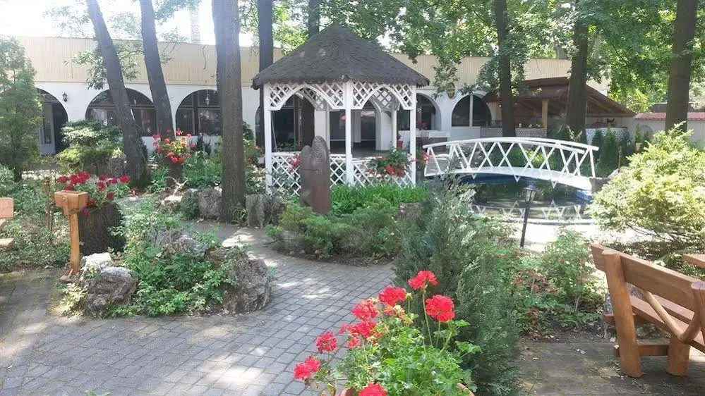 Öreg-tó Hotel és Rendezvénytér