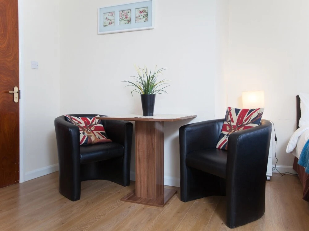 Private Studio in Harrow Flat 3