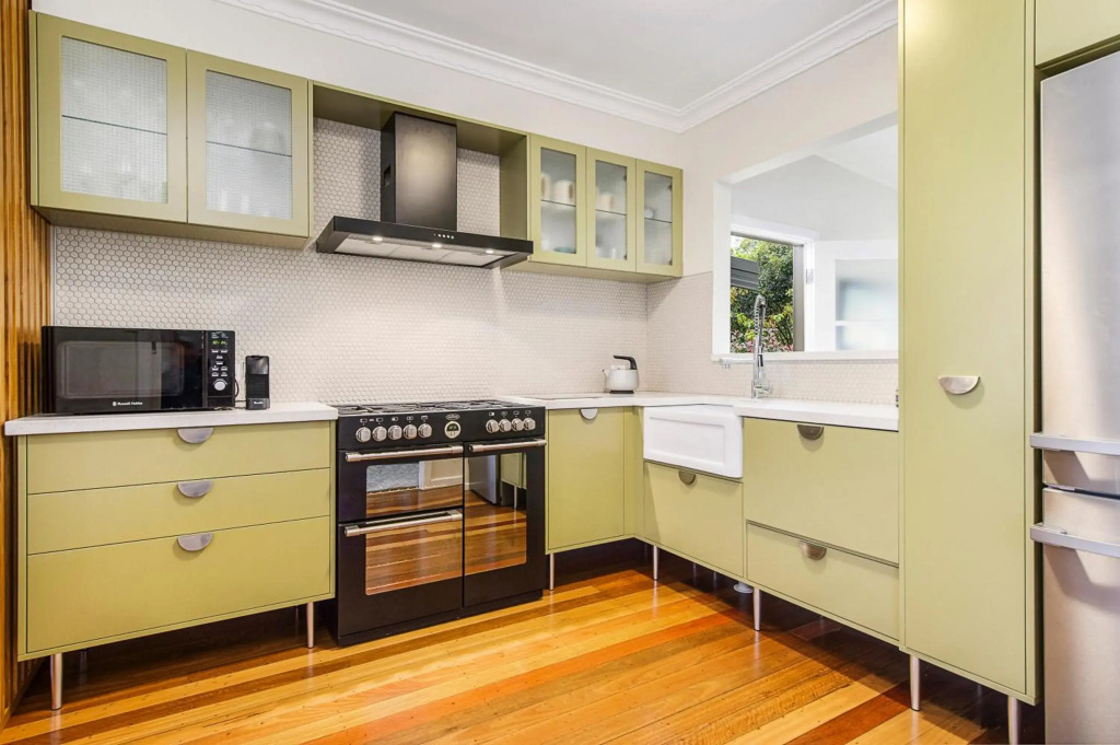 ONDINE 4 Belmore Street