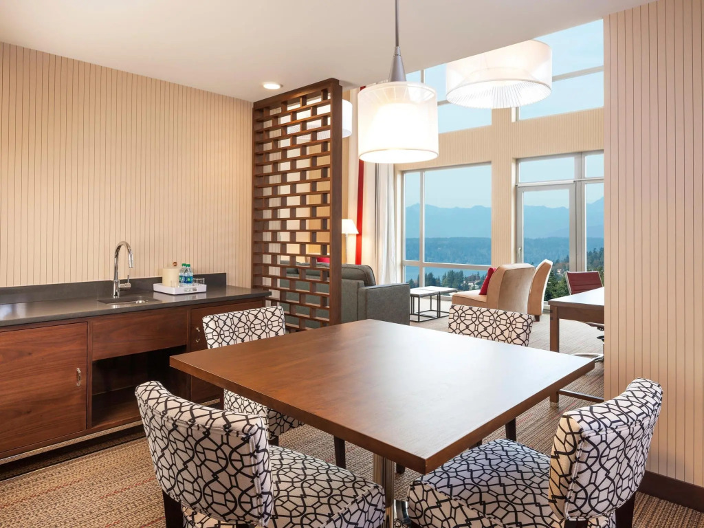 Four Points by Sheraton Seattle Airport South
