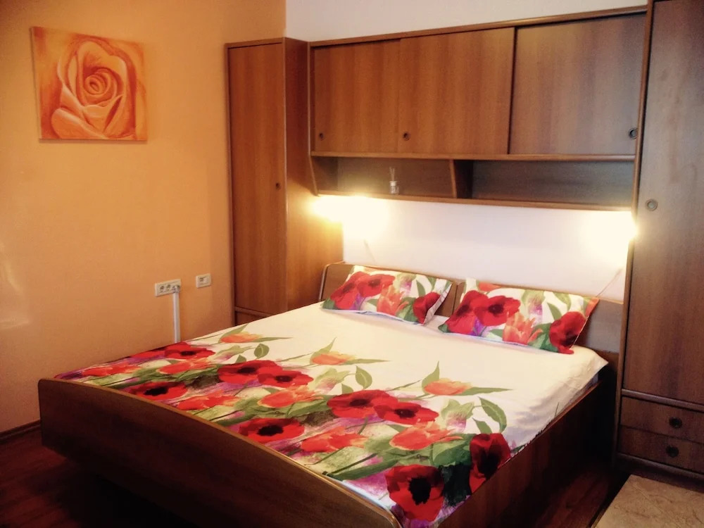 Apartments Bistrovic, Icici, Croatia