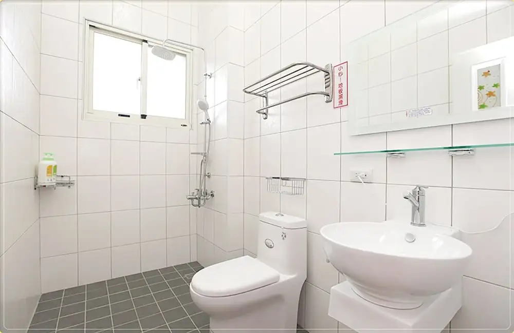 6636 B&B