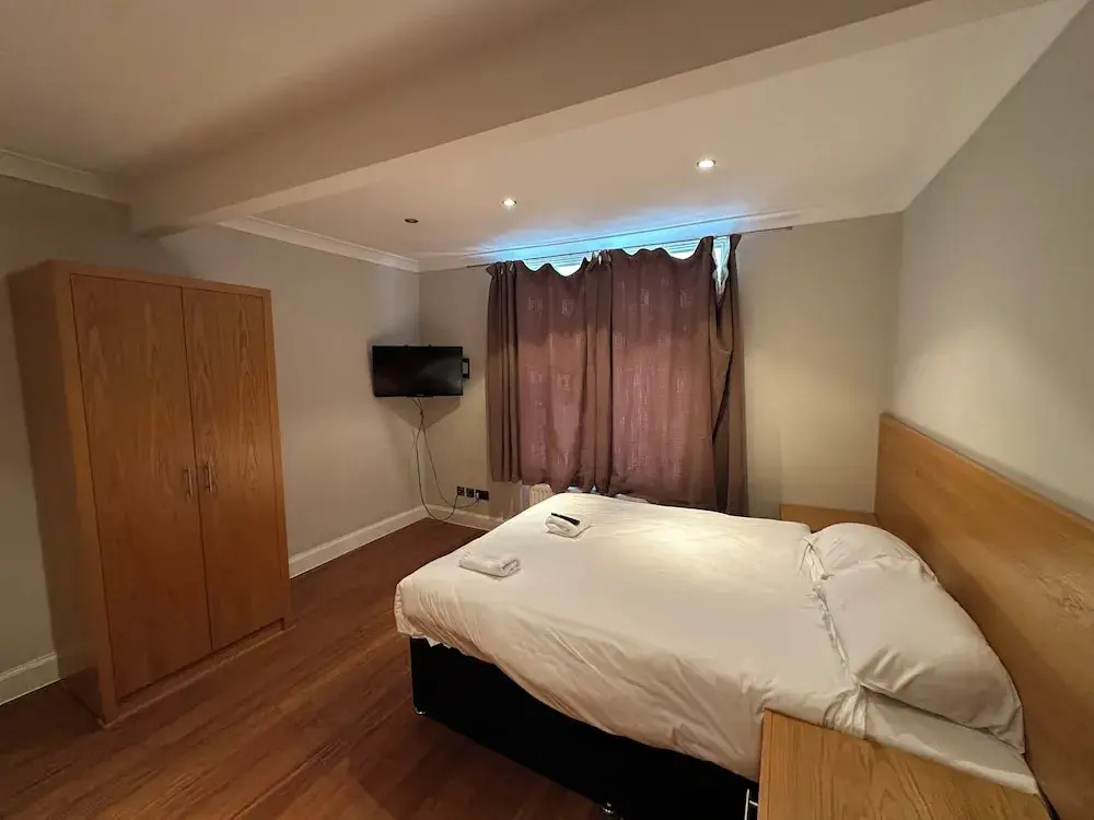 OYO Cavendish Annexe