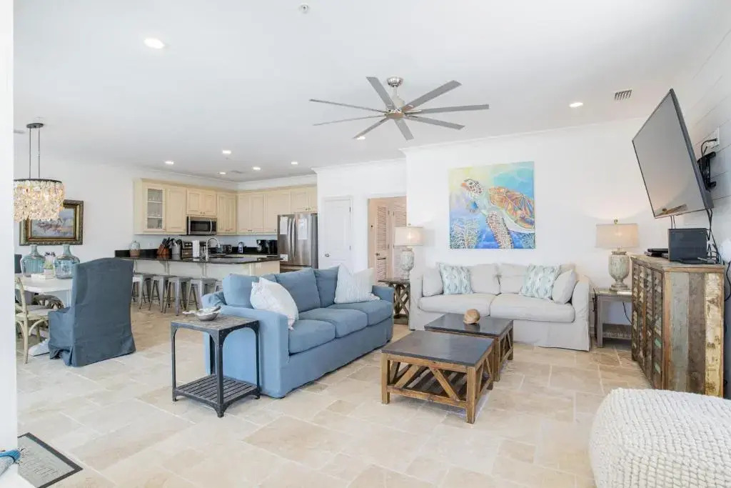 Romar House At Beachside