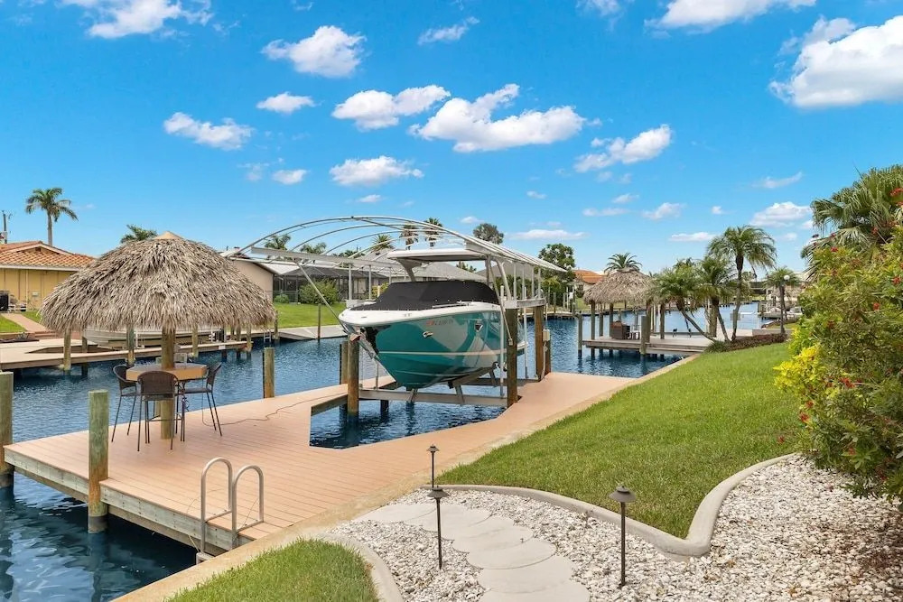 Sunshine Escape by Distinctive Beach Rentals