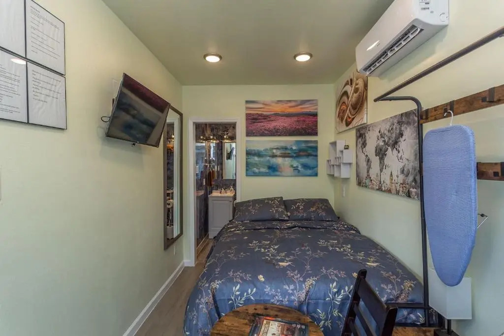 East Downtown Micro-luxe Container Living Pod #10