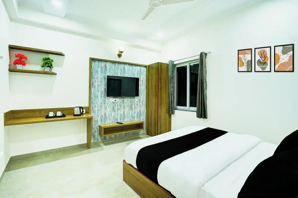 FabHotel Jai Palace Comfortable Stay