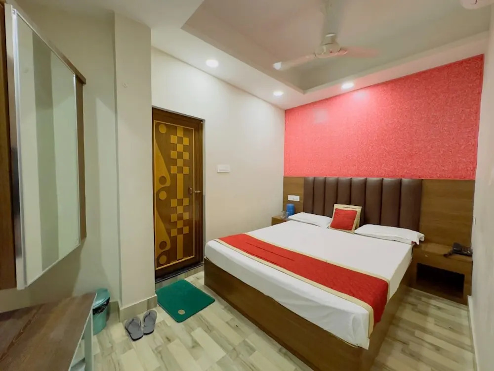 Goroomgo Mahabir inn Siliguri