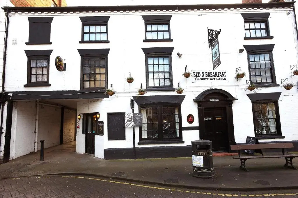 The Black Swan Inn