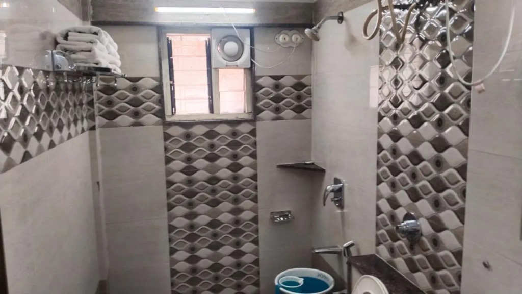 Hotel Madhuvan International