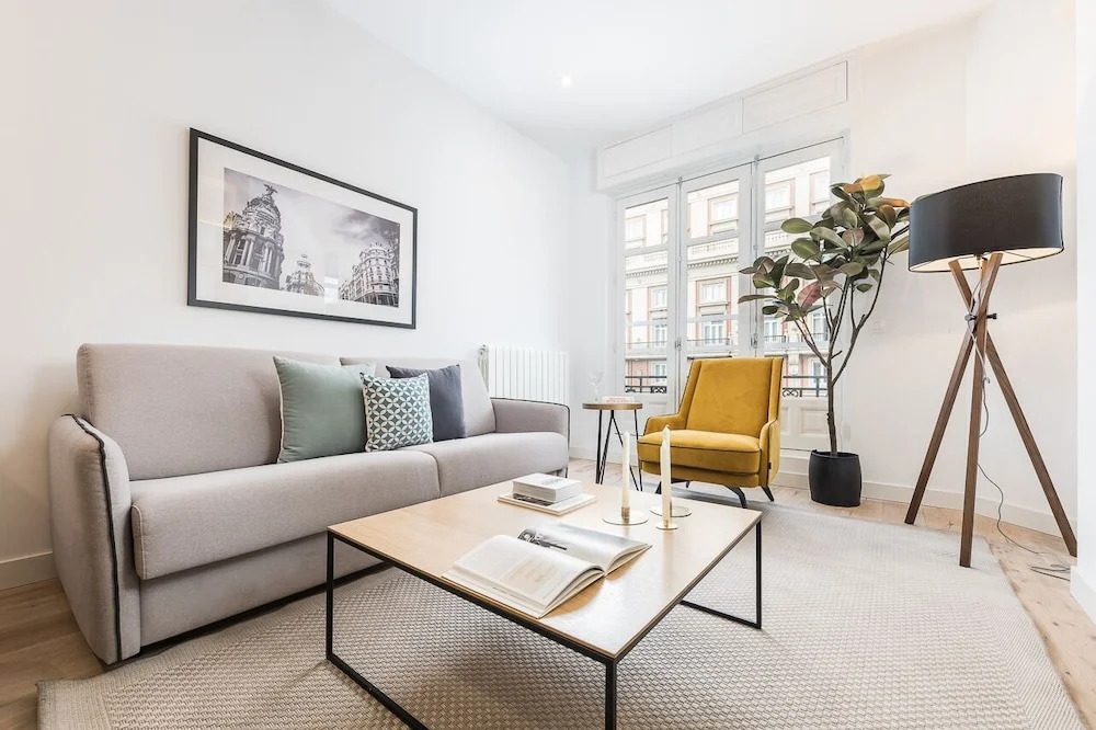 Home Club Gran Via Apartments