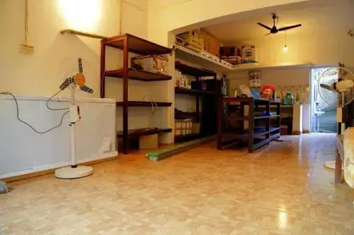 Caterpillar Hostel