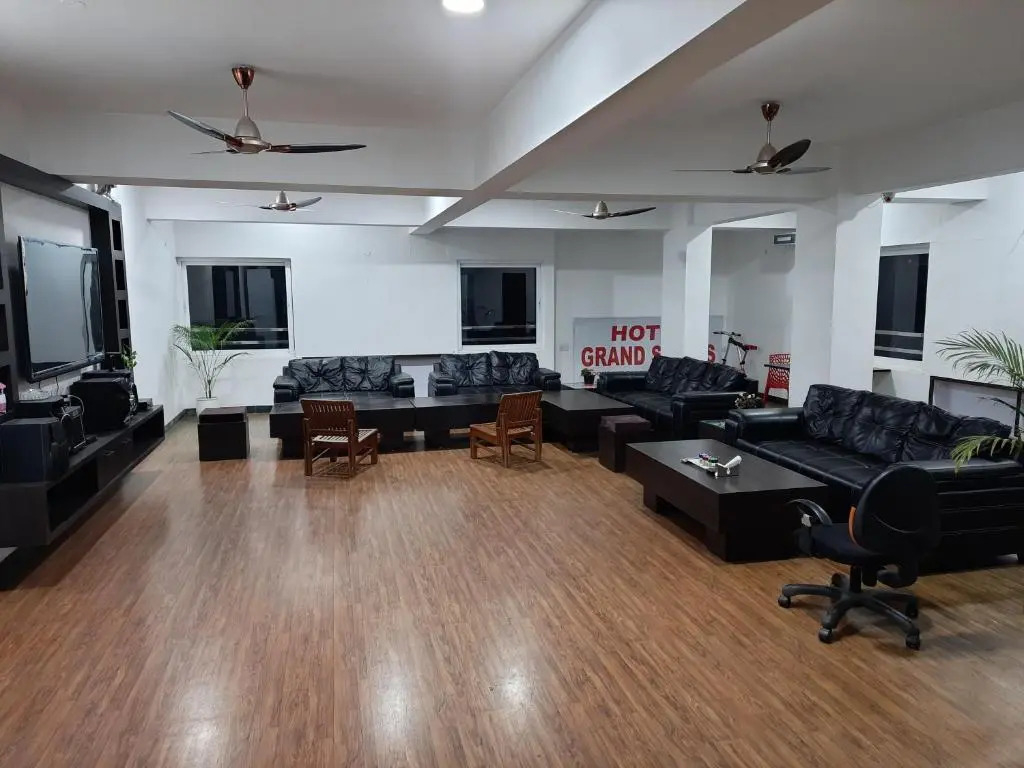 Hotel Grand Suites