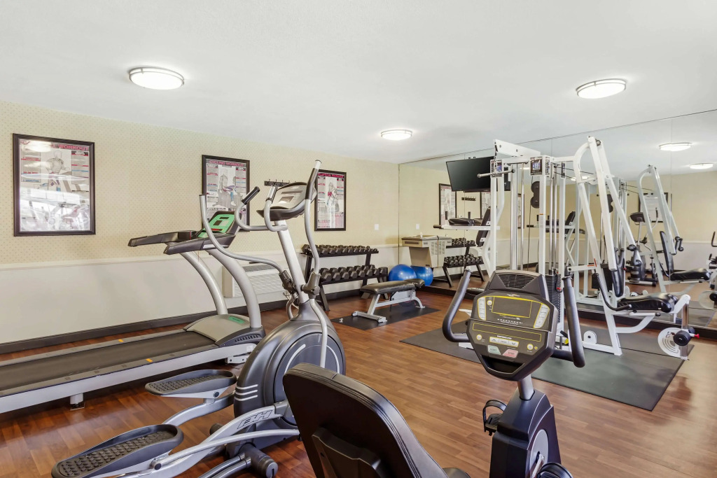 Best Western China Lake Inn