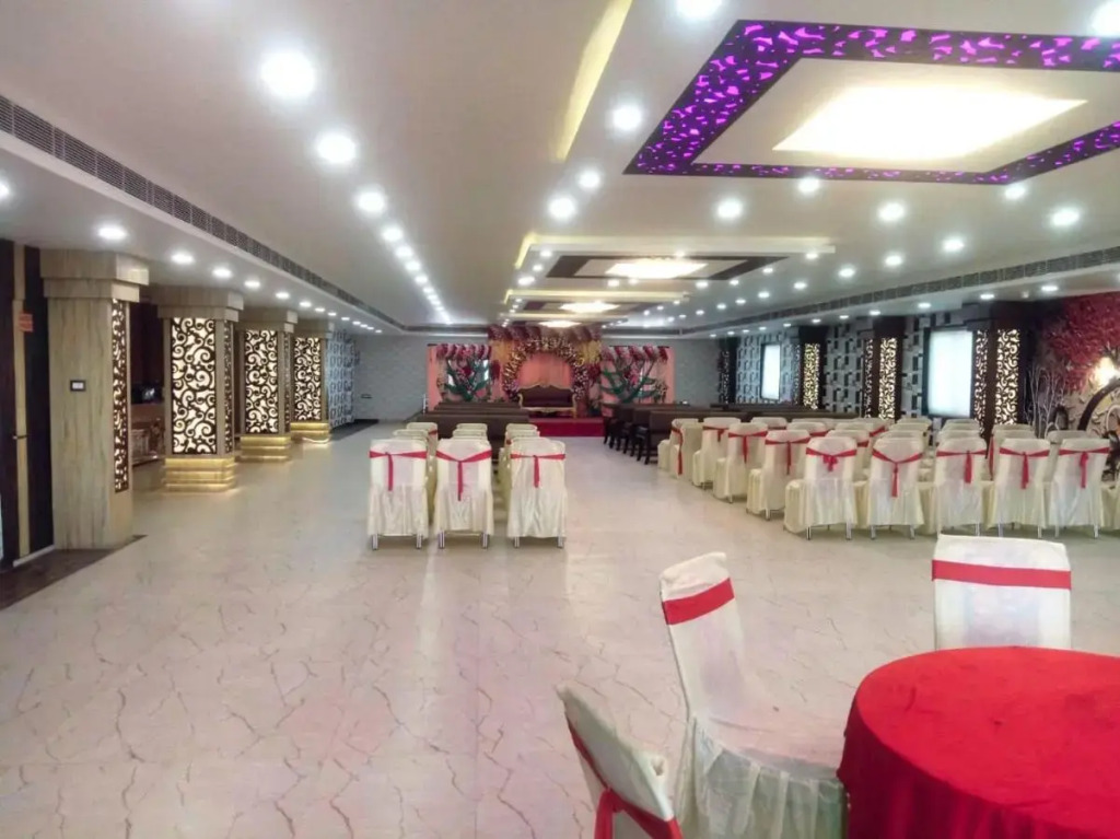 Hotel Shakti & Banquet By WB Inn