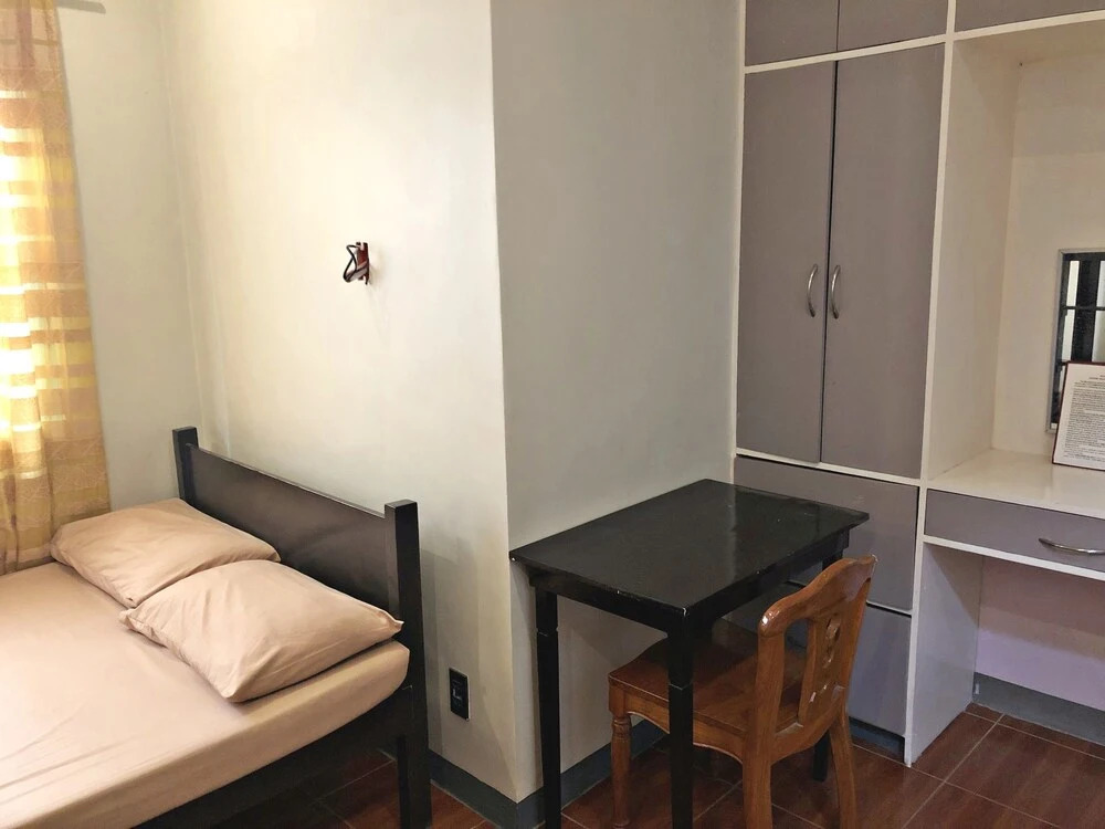 Wyne's Hometel