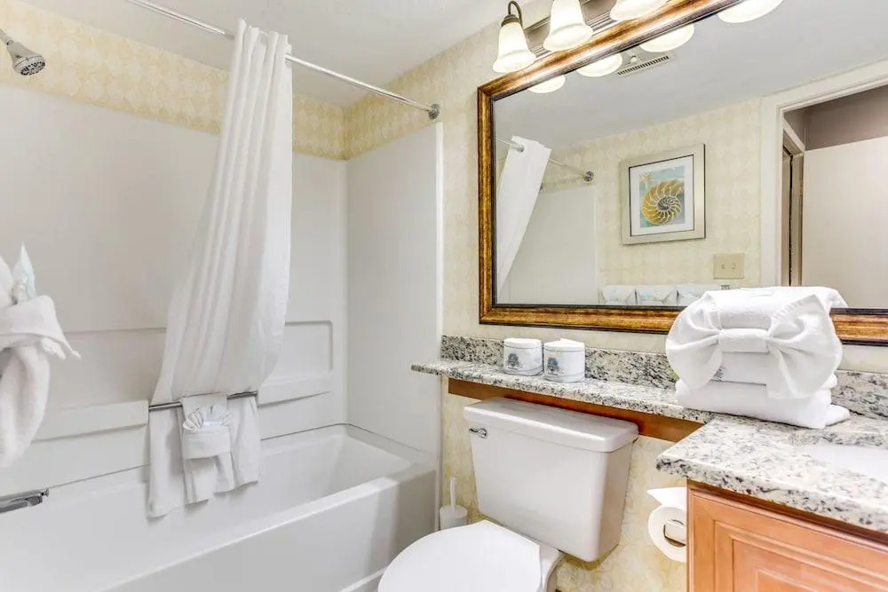 Breakers Boutique Condos | Oceanfront