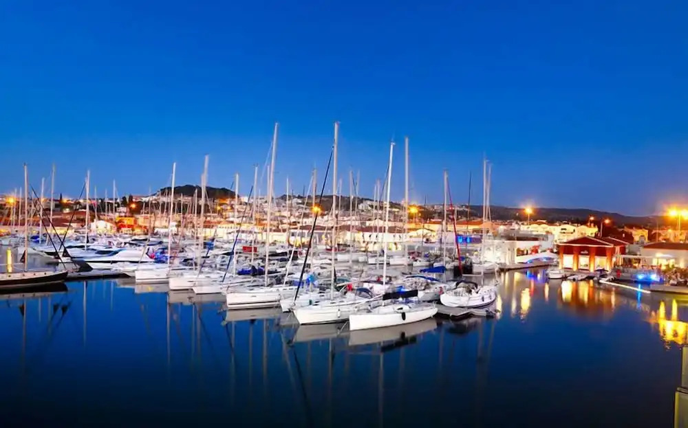 Marin Port Otel
