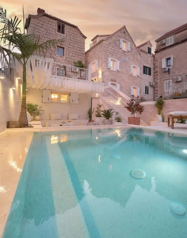 Ibella Boutique Rooms
