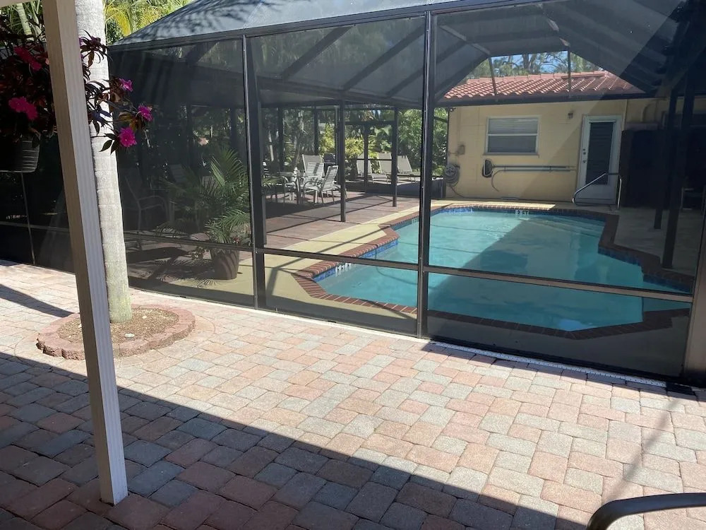Tropical Villas Of Venice Beach