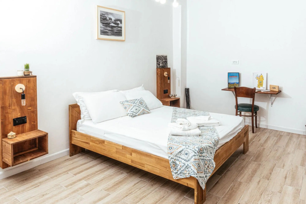 Room Tiu Bainzu - In Boutique Apartment-Stanza Tiu Bainzu