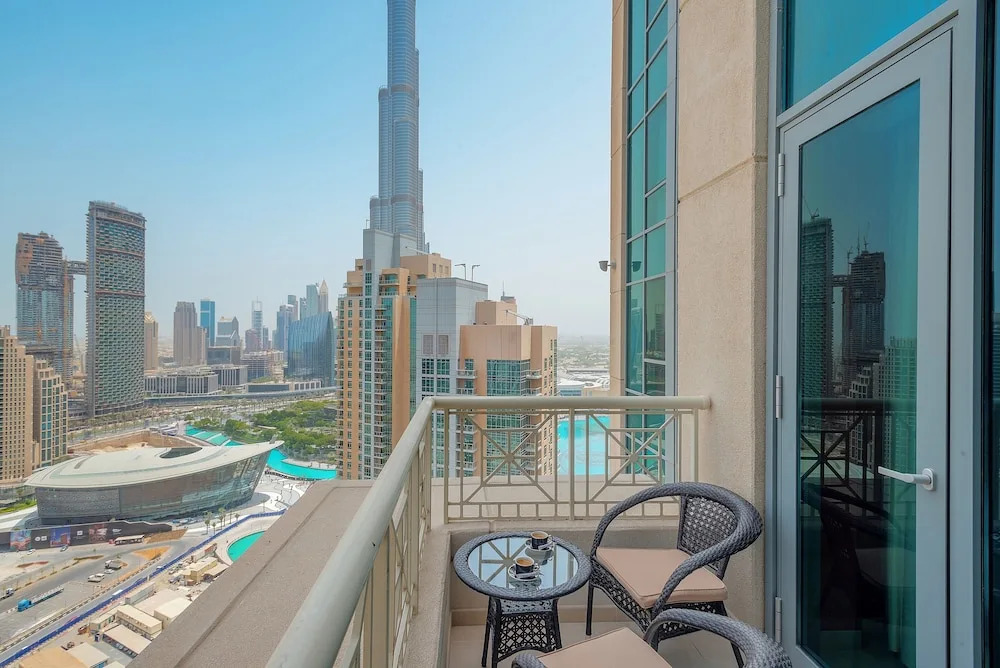 Dream Inn Dubai – 29 Boulevard with Private Terrace
