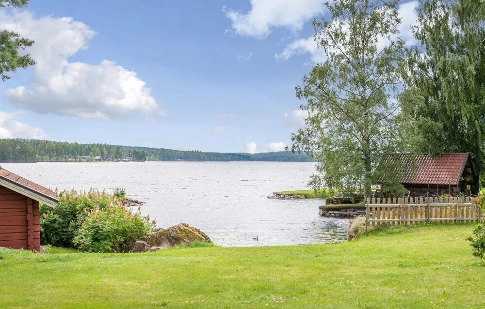 Lovely Home In Idkerberget
