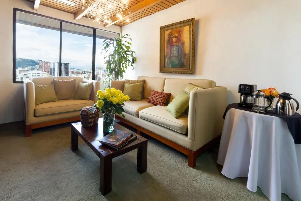 The Penthouse Lodge