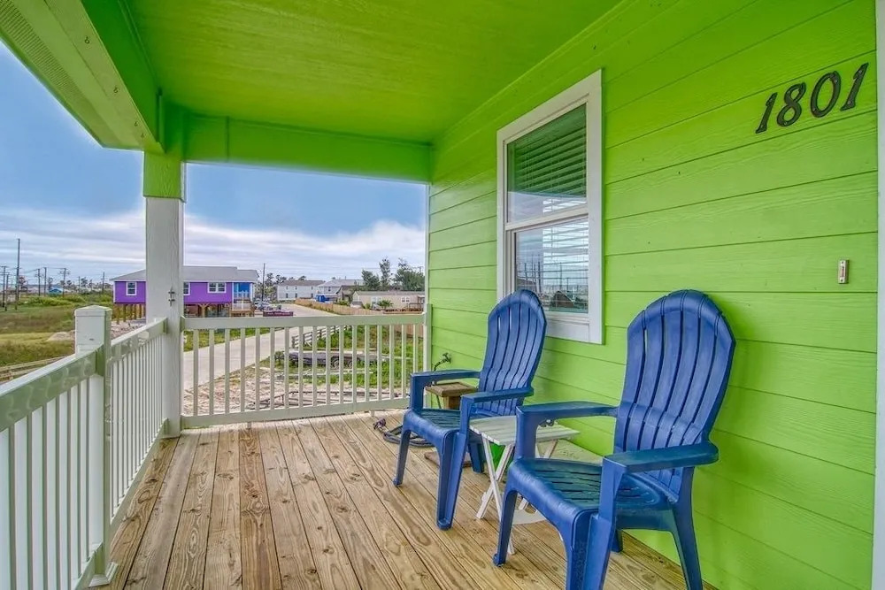 Into The Mystic - 3 Br Home
