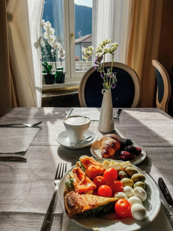 Caroline Hotel