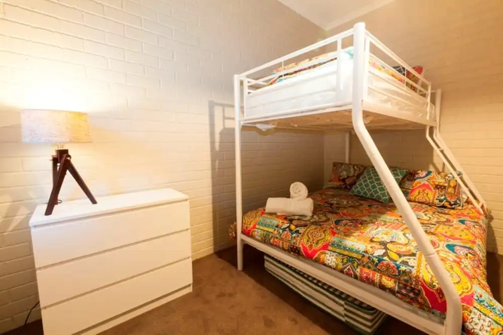 Summit 9 - Modern and stylish newly renovated apartment