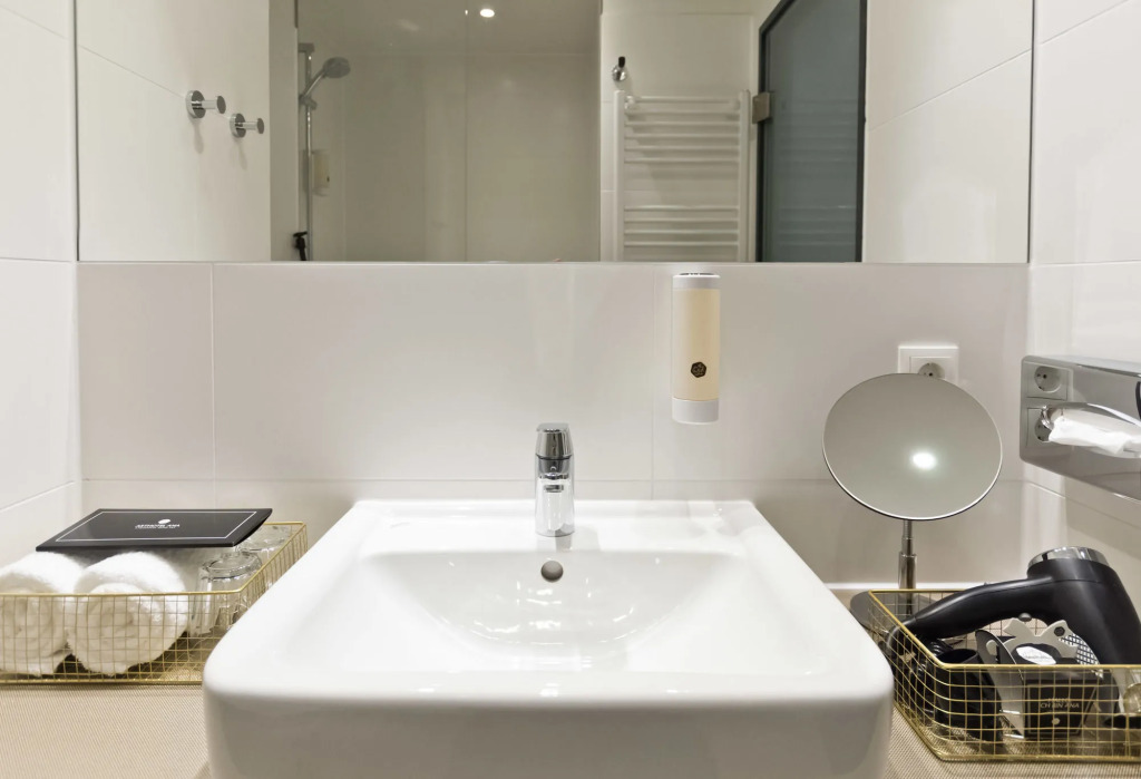 elaya hotel munich city, Trademark Collection by Wyndham