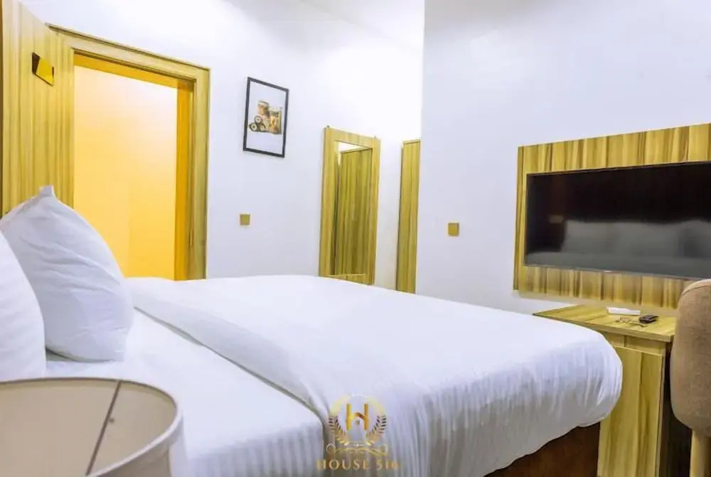 House 516 Hotel