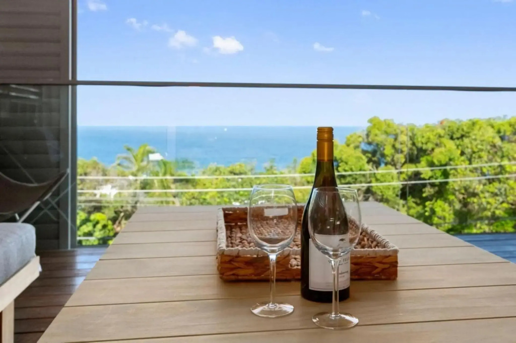 Seaview Tce Spectacular Home with Stunning Ocean and Headland Views
